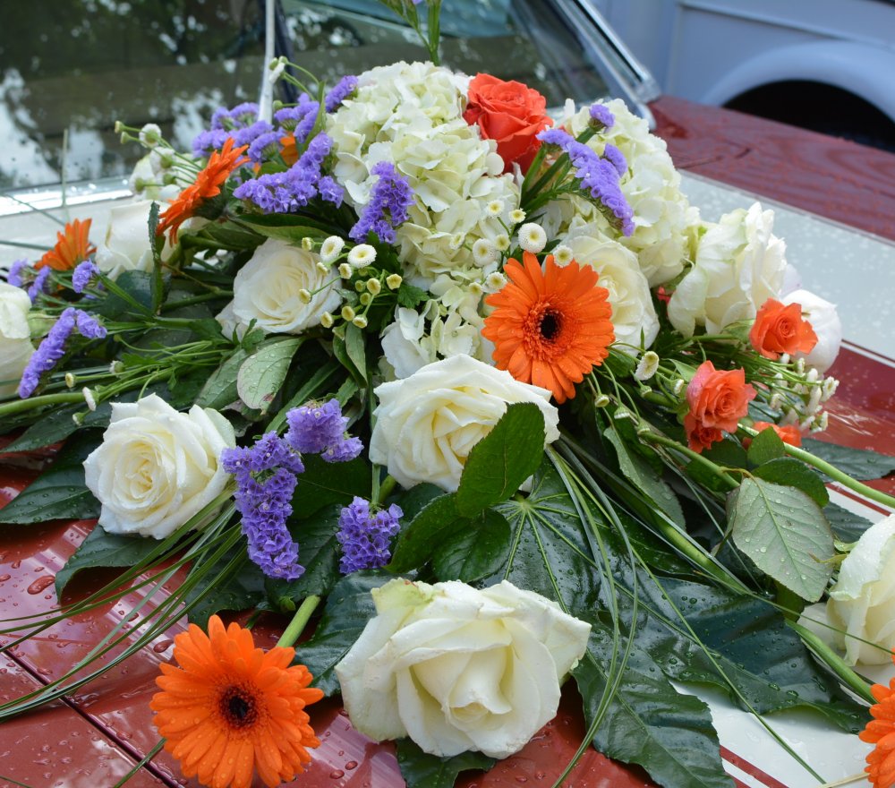 décoration voiture des mariés